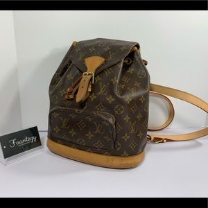 ❤️sold❤️LOUIS  Vuitton Montsouris backpack